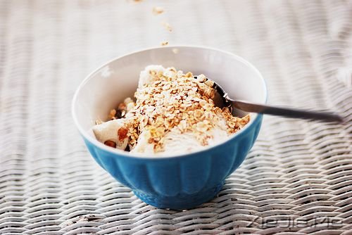 晚安心语:只要心是晴朗的,人生就没有雨天 (1)