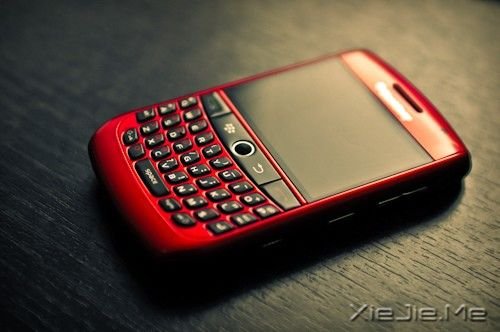 晚安心语:每个人的心里都潜藏着一条悲伤的河流 (2)